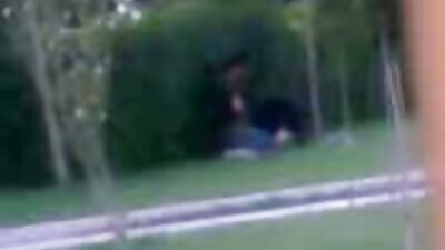 Milf doggging ນອກກັບຄົນແປກຫນ້າ