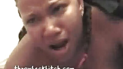 ນົມໃຫຍ່ດູດນົມຄູ່ຮັກສີດຳໃຫຍ່ຂອງນາງ